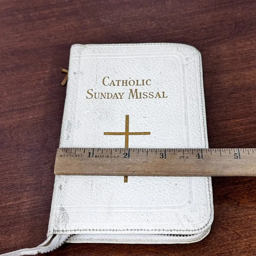 Vintage The Catholic Sunday Missal and Simplified Prayerbook 1956 Zipper Case